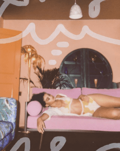 Oh Comely Magazine Instagram: @oliviagypsy @jadeehudsonn @eli.bertistain @sophiecoxmakeup @cathyfayemckinnon @alicecsnape